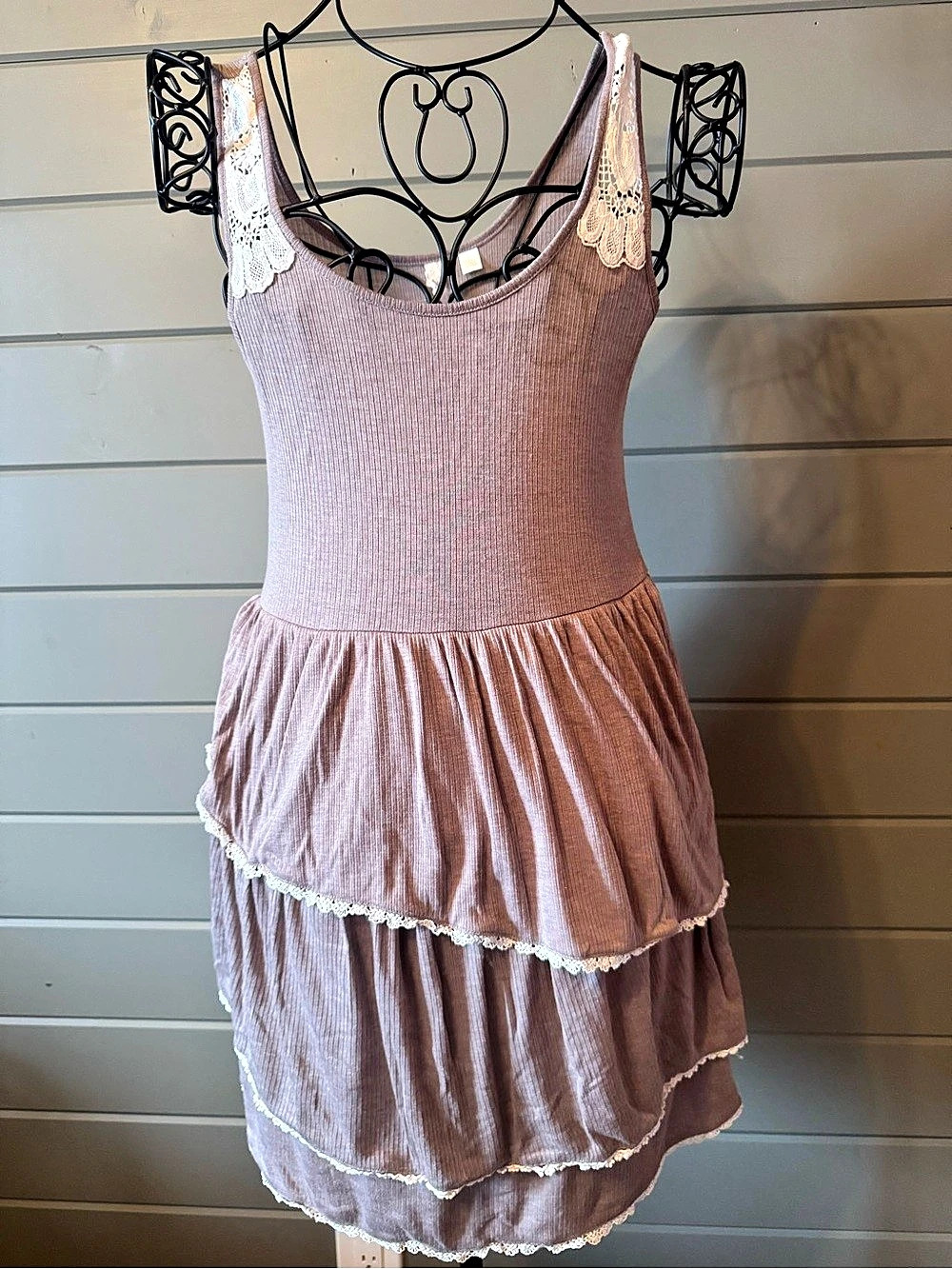 Eloise Lace Trim Mini Dress in mauve